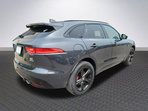 2019 Jaguar F-PACE S
