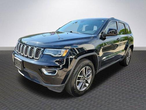 2020 Jeep Grand Cherokee Laredo E