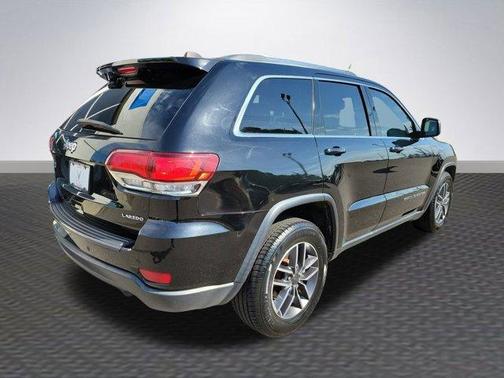 2020 Jeep Grand Cherokee Laredo E