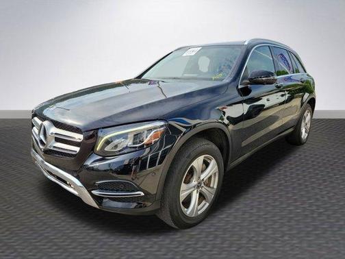 2018 Mercedes-Benz GLC 300 Base