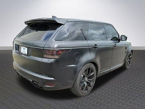 2017 Land Rover Range Rover Sport 5.0L Supercharged SVR