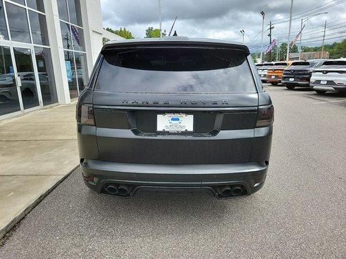 2017 Land Rover Range Rover Sport 5.0L Supercharged SVR