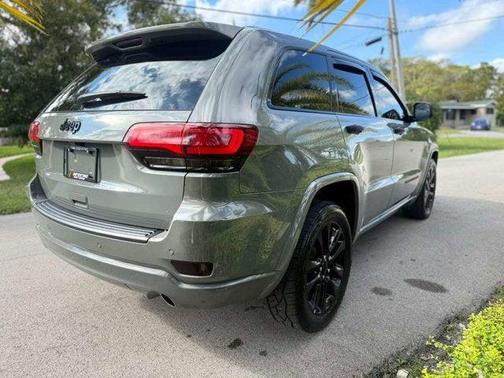 2020 Jeep Grand Cherokee Altitude