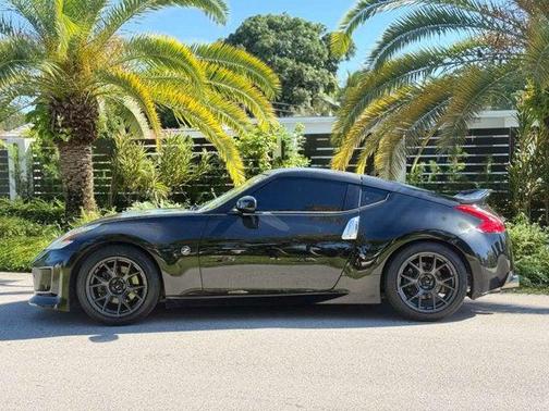2009 Nissan 370Z Base