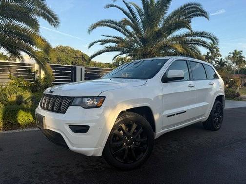 2018 Jeep Grand Cherokee Altitude