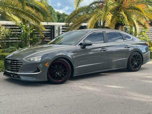 2020 Hyundai SONATA SE