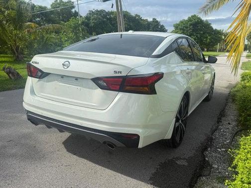 2020 Nissan Altima SR FWD