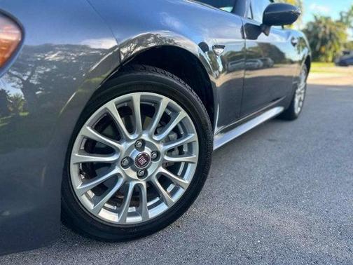 2017 FIAT 124 Spider Base