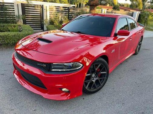 2016 Dodge Charger R/T Scat Pack
