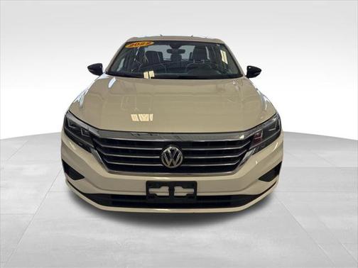 2022 Volkswagen Passat 2.0T Limited Edition