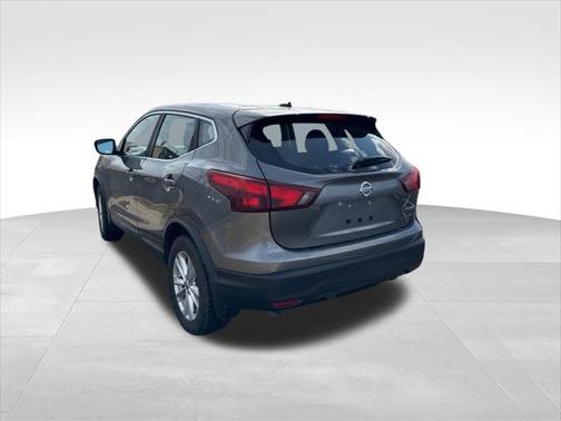 2017 Nissan Rogue Sport S
