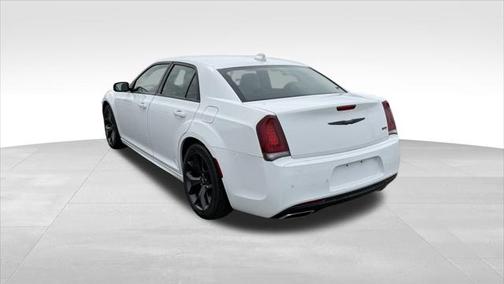 2022 Chrysler 300 Touring
