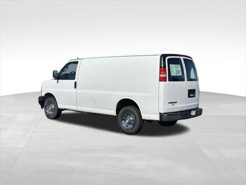 2021 Chevrolet Express 2500 RWD 2500 Regular Wheelbase WT