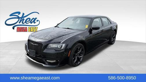 2022 Chrysler 300 S