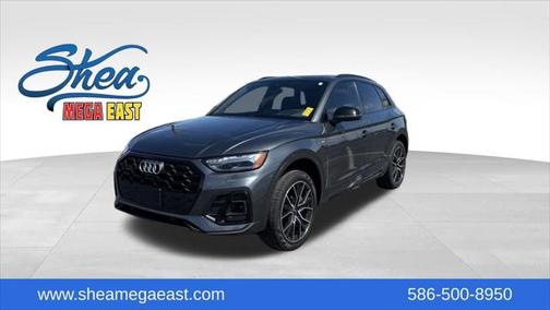2022 Audi Q5 45 S line Prestige
