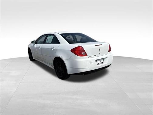 2010 Pontiac G6 Base