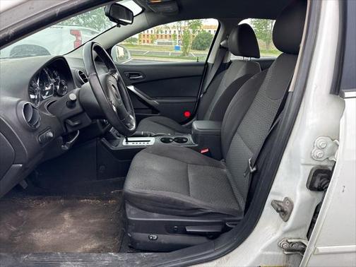 2010 Pontiac G6 Base