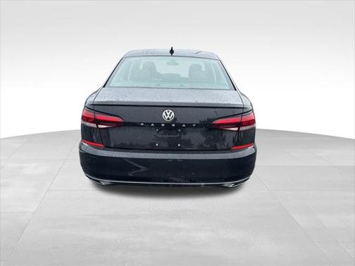 2022 Volkswagen Passat 2.0T Limited Edition