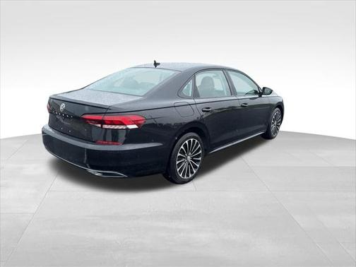 2022 Volkswagen Passat 2.0T Limited Edition