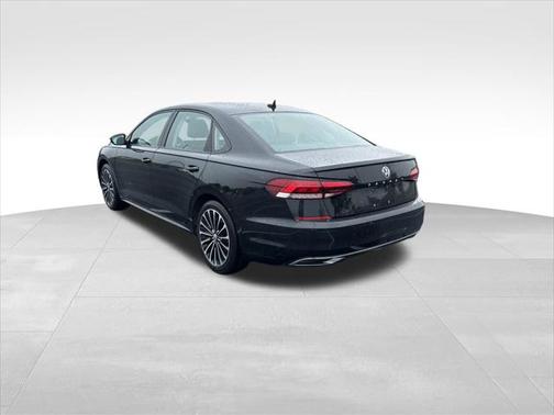 2022 Volkswagen Passat 2.0T Limited Edition