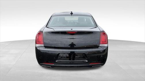 2022 Chrysler 300 Touring