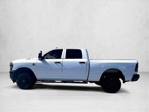 2025 RAM 2500 Tradesman Crew Cab 4x4 6'4' Box