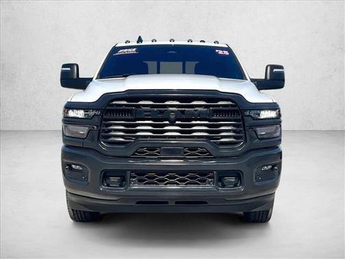 2025 RAM 2500 Tradesman Crew Cab 4x4 6'4' Box