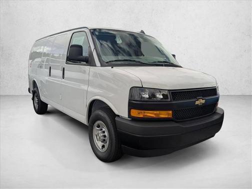 2025 Chevrolet Express 2500 RWD 2500 Regular Wheelbase WT