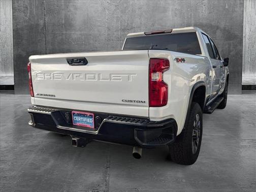 2022 Chevrolet Silverado 2500 Custom