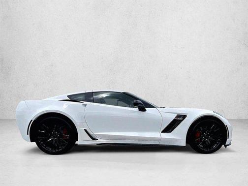 Arctic White 2019 Chevrolet Corvette Z06