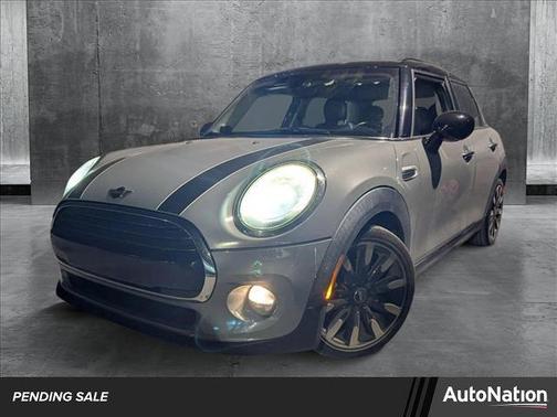 2016 MINI Hardtop Cooper