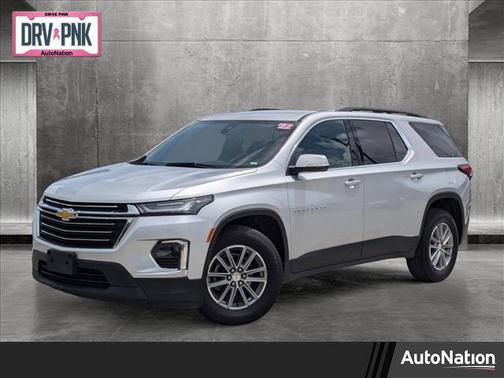 2022 Chevrolet Traverse LT Leather
