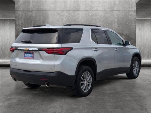 2022 Chevrolet Traverse LT Leather