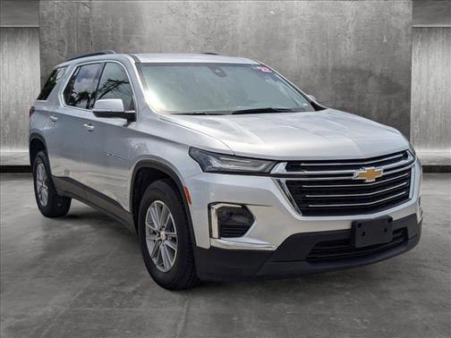 2022 Chevrolet Traverse LT Leather