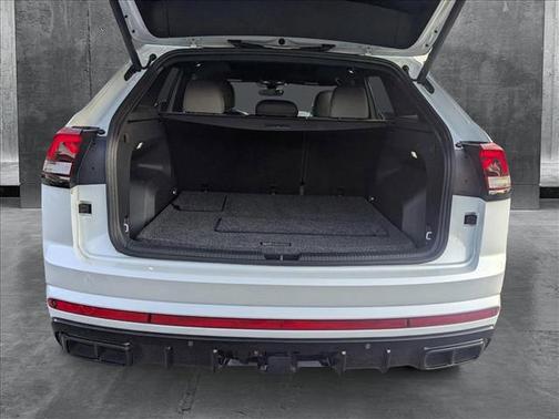 2024 Volkswagen Atlas Cross Sport 2.0T SEL