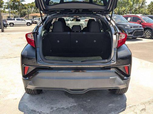 2020 Toyota C-HR XLE