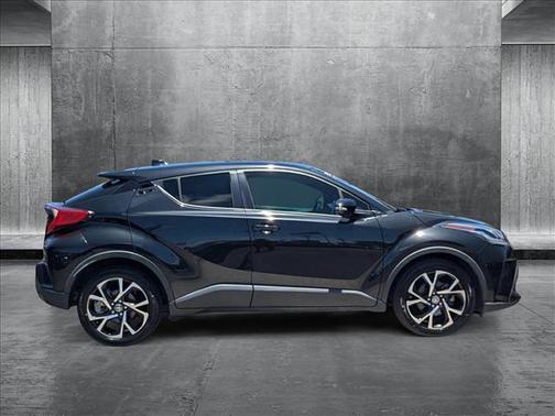 2020 Toyota C-HR XLE