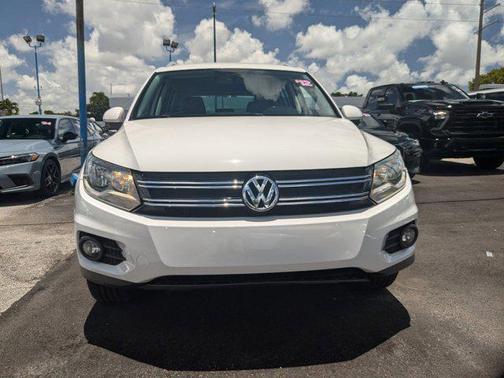 2012 Volkswagen Tiguan SE