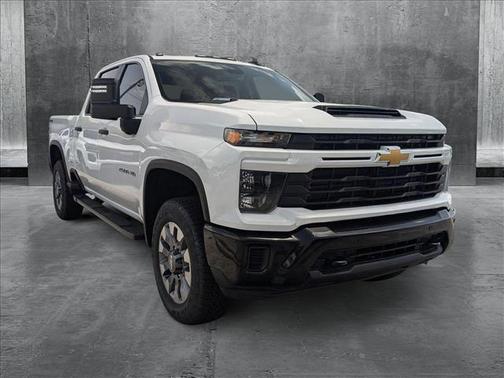 2025 Chevrolet Silverado 2500 Custom