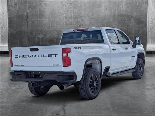 2025 Chevrolet Silverado 2500 Custom