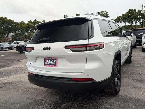 2023 Jeep Grand Cherokee L Altitude