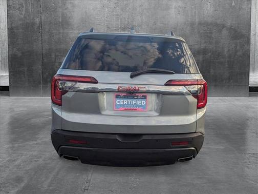 2023 GMC Acadia AWD AT4