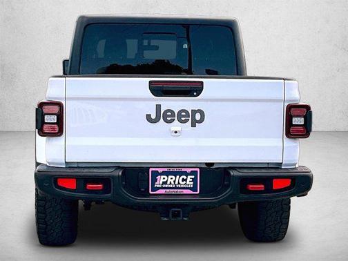 Bright White Clearcoat 2020 Jeep Gladiator Rubicon