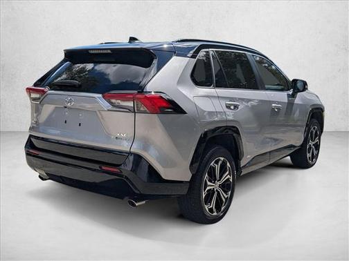 2025 Toyota RAV4 Hybrid SE