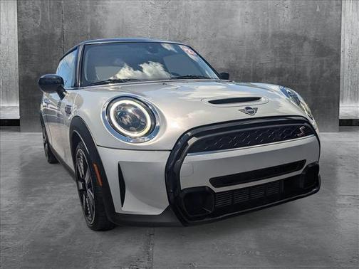 2023 MINI Hardtop Cooper S