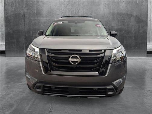 2024 Nissan Pathfinder Platinum 4WD