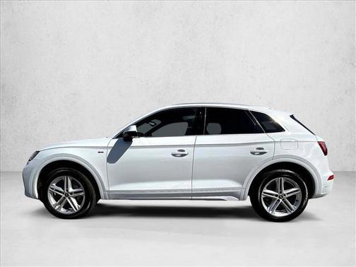 2022 Audi Q5 55 S line Premium