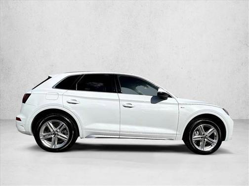 2022 Audi Q5 55 S line Premium