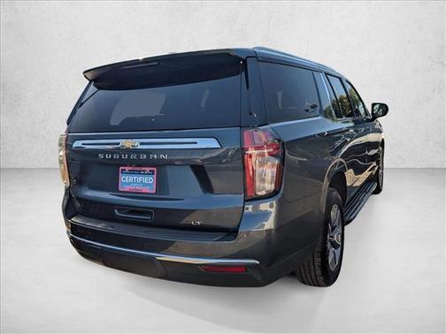 2021 Chevrolet Suburban LT