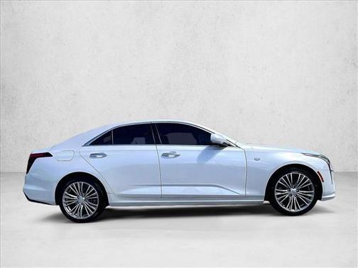 Crystal White Tricoat 2022 Cadillac CT4 Premium Luxury